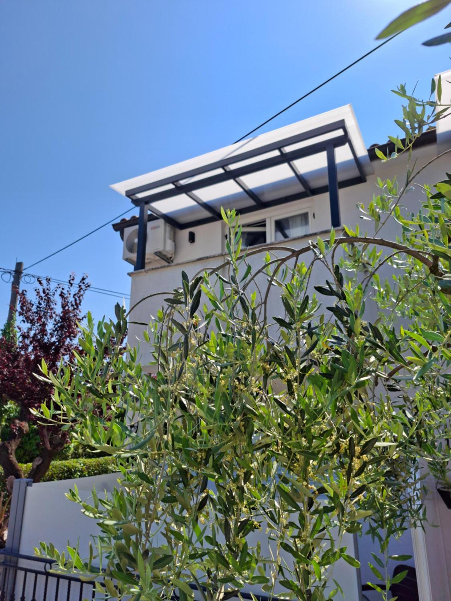Martina Guest House โปเรช ภายนอก รูปภาพ
